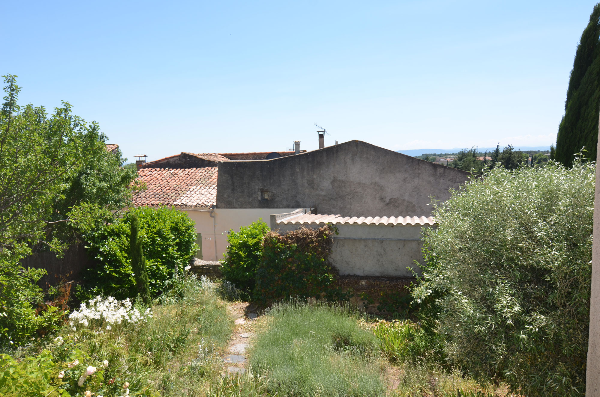 1380CA_vue.jpg